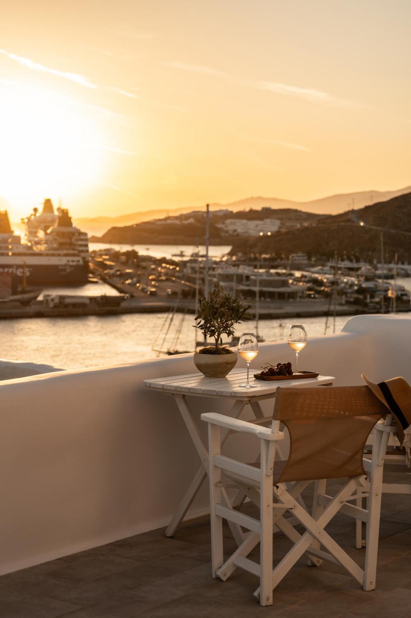 Namaste Boutique Apartments Mykonos Tourlos Exterior foto